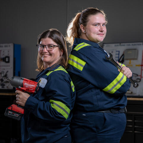 women who wrench cox auto