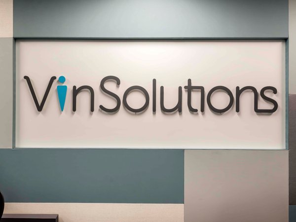 VinSolutions Sign